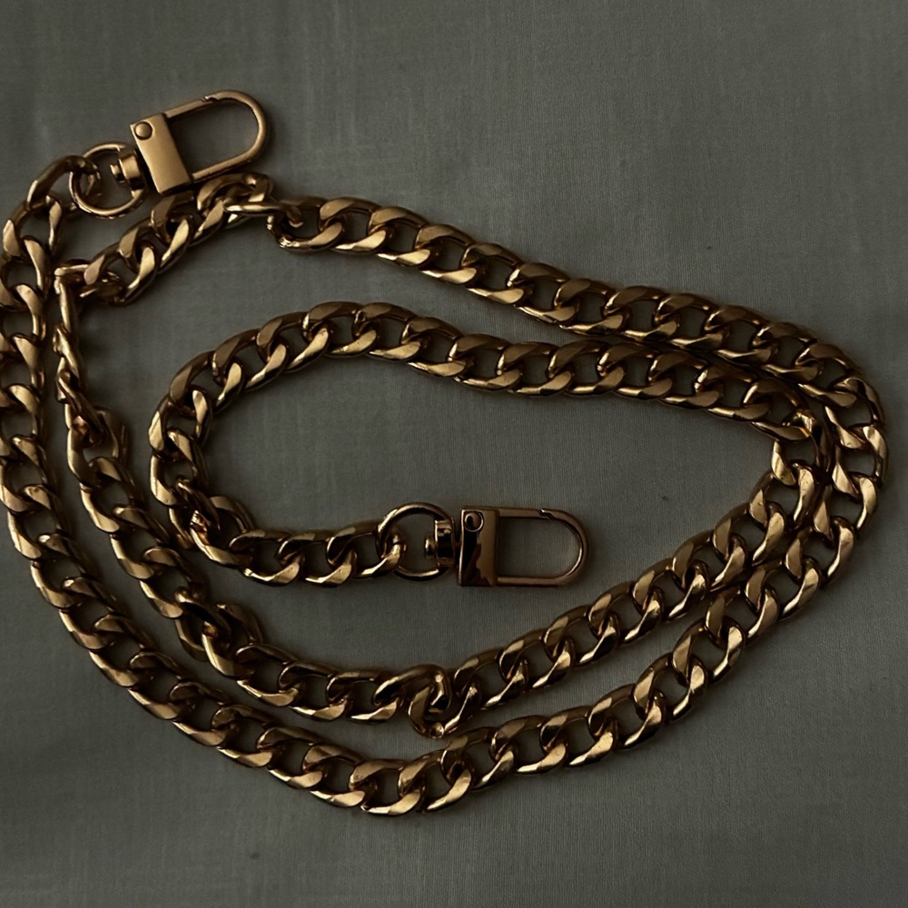 Gold Chain Strap for Women’s Bag - Versatile Replacement Strap